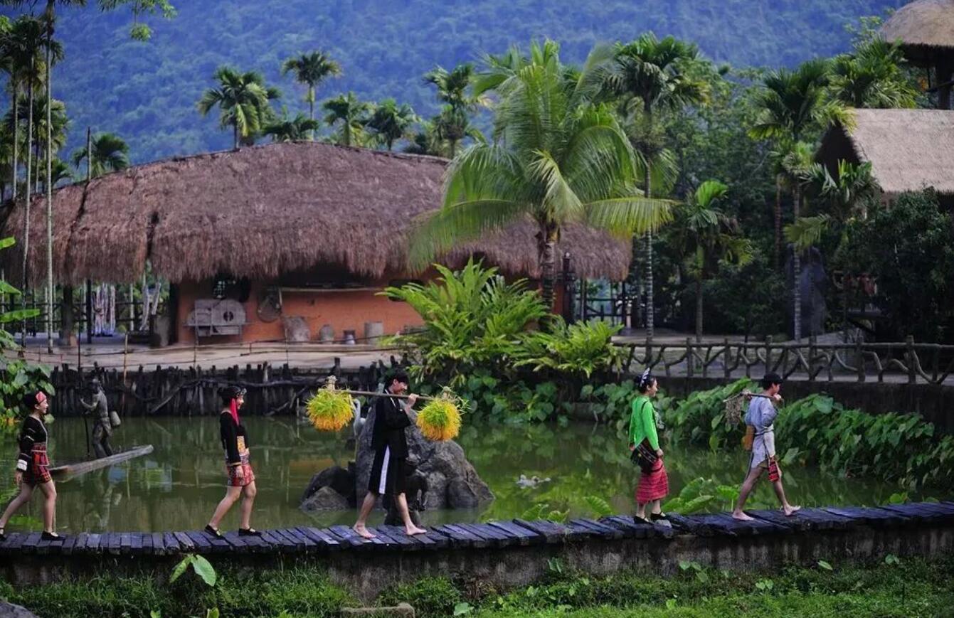 巖星榮獲2021-2022年度國際環(huán)藝創(chuàng)新設計作品大賽金獎（華鼎獎）插圖(1)